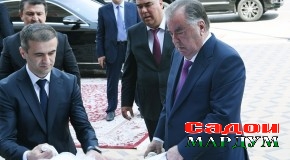 Ифтитоҳи Маҷмааи савдою хизматрасонӣ ва истиқоматии “Сомон плаза” дар шаҳри Хуҷанд аз ҷониби Пешвои миллат муҳтарам Эмомалӣ Раҳмон
