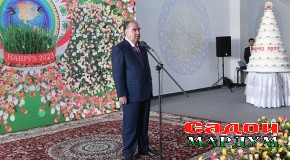 Тақдими туҳфаи Президенти Ҷумҳурии Тоҷикистон муҳтарам Эмомалӣ Раҳмон ба 100 нафар ятим дар шаҳри Хуҷанд