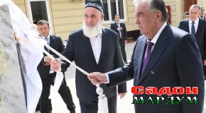 Президенти мамлакат муҳтарам Эмомалӣ Раҳмон коргоҳи забҳи паранда дар шаҳри Бохтарро ифтитоҳ бахшиданд