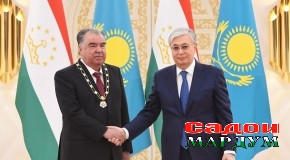 Маросими супоридани мукофоти давлатии Ҷумҳурии Қазоқистон — ордени “АЛТИН ҚИРОН” ба Президенти Ҷумҳурии Тоҷикистон муҳтарам Эмомалӣ Раҳмон