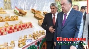 Боздиди Президенти Ҷумҳурии Тоҷикистон муҳтарам Эмомалӣ Раҳмон аз намоиши маҳсулоти кишоварзӣ дар деҳоти Урметани ноҳияи Айнӣ
