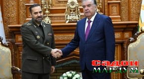 Мулоқоти Пешвои миллат муҳтарам Эмомалӣ Раҳмон бо Вазири дифоъ ва пуштибонии Неруҳои мусаллаҳи Ҷумҳурии Исломии Эрон Муҳаммад Ризо Оштиёнӣ