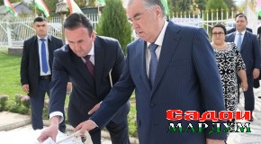 Пешвои миллат муҳтарам Эмомалӣ Раҳмон бинои Маркази ҷавонон дар ноҳияи Муъминободро ба истифода қарор доданд