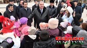 Боздиди Пешвои миллат муҳтарам Эмомалӣ Раҳмон аз Маҷмааи лижаронию сайёҳии “Сафед-дара” дар ноҳияи Варзоб
