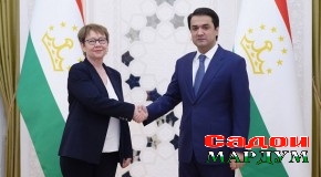 Мулоқоти Рустами Эмомалӣ бо Одил Рено-Бассо