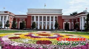 Суҳбати Маҳмадтоир Зокирзода бо Сергей Хоменко
