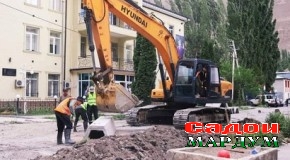 Хоруғ. Cе Километр роҳ асфалтпӯш мегардад